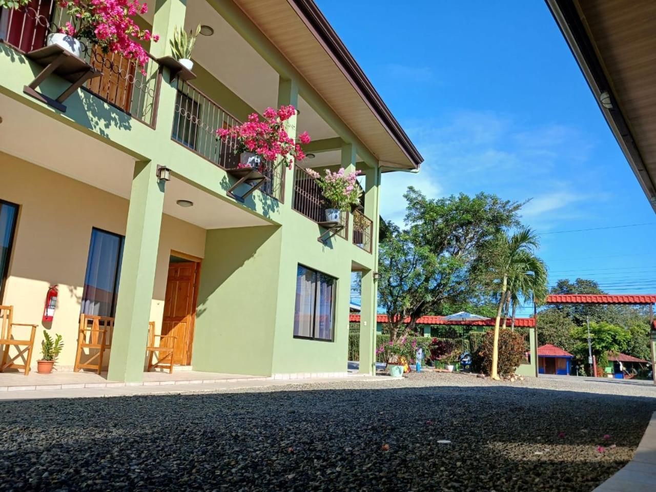 Hotel La Fiore De Bahia Увита Экстерьер фото